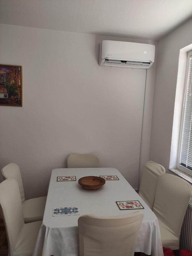 Vila Kasindol SJJ Buitenkant foto